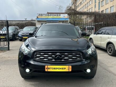Черный Инфинити ФХ, объемом двигателя 35 л и пробегом 132 тыс. км за 12990 $, фото 1 на Automoto.ua