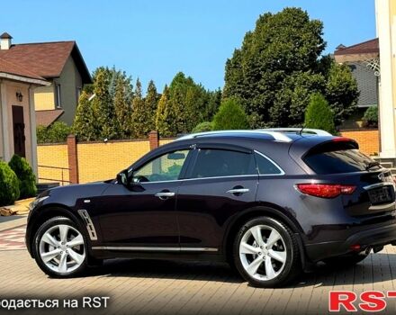 Черный Инфинити ФХ, объемом двигателя 3.5 л и пробегом 0 тыс. км за 17900 $, фото 1 на Automoto.ua