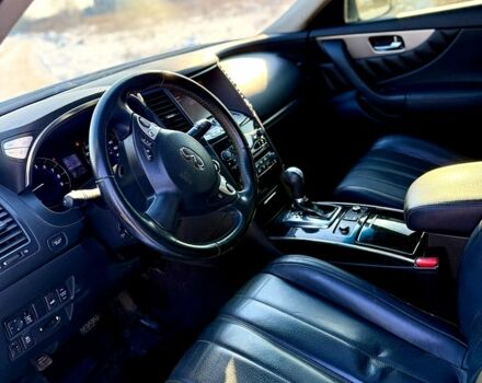 Инфинити ФХ, объемом двигателя 37 л и пробегом 120 тыс. км за 16500 $, фото 5 на Automoto.ua