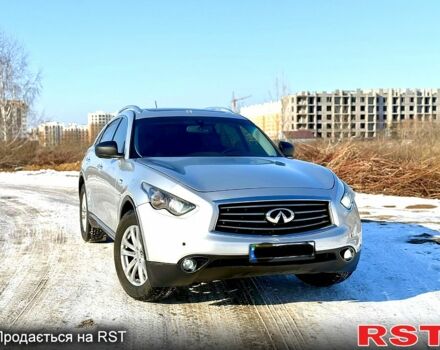 Инфинити ФХ, объемом двигателя 37 л и пробегом 120 тыс. км за 16500 $, фото 1 на Automoto.ua