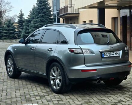 Серый Инфинити ФХ, объемом двигателя 3.5 л и пробегом 168 тыс. км за 8900 $, фото 3 на Automoto.ua