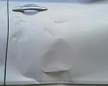 Серый Инфинити ФХ, объемом двигателя 3.5 л и пробегом 180 тыс. км за 8000 $, фото 6 на Automoto.ua