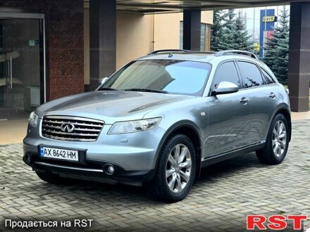 Серый Инфинити ФХ, объемом двигателя 3.5 л и пробегом 168 тыс. км за 8900 $, фото 1 на Automoto.ua