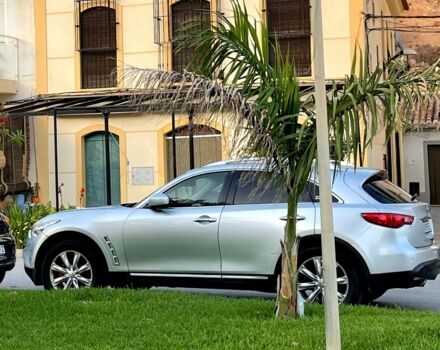 Сірий Інфініті ФХ, об'ємом двигуна 3.5 л та пробігом 180 тис. км за 8000 $, фото 1 на Automoto.ua