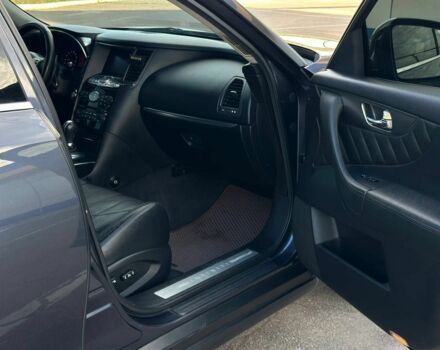 Синий Инфинити ФХ, объемом двигателя 3.5 л и пробегом 190 тыс. км за 11500 $, фото 14 на Automoto.ua