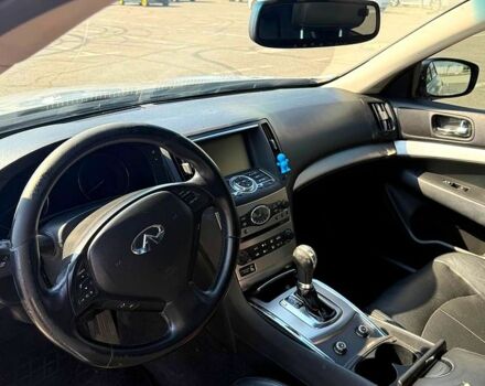 Инфинити Г 2011 в Киеве на Automoto.ua Серый Инфинити Г, объемом двигателя 2.5 л и пробегом 270 тыс. км за 8500 $, фото 5 на Automoto.ua
