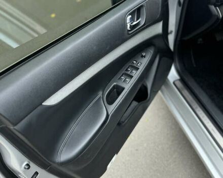 Серый Инфинити Г, объемом двигателя 2.5 л и пробегом 280 тыс. км за 10000 $, фото 8 на Automoto.ua