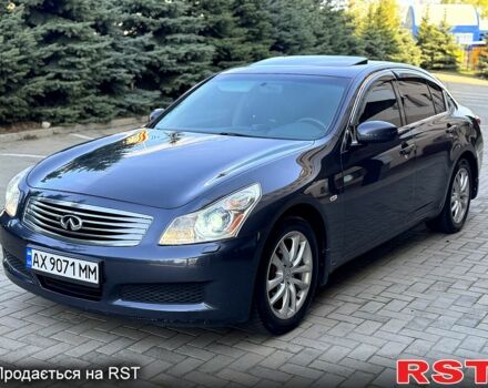 Серый Инфинити Г, объемом двигателя 3.5 л и пробегом 221 тыс. км за 11500 $, фото 1 на Automoto.ua
