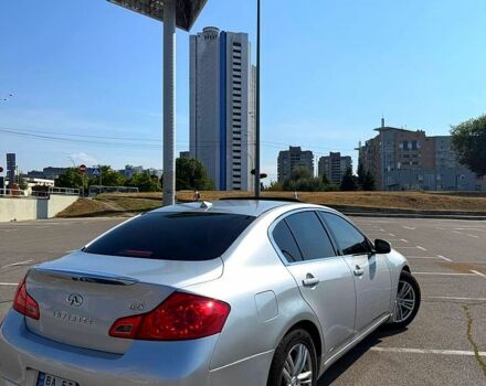 Серый Инфинити Г, объемом двигателя 2.5 л и пробегом 270 тыс. км за 8500 $, фото 1 на Automoto.ua