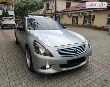 Серый Инфинити Г, объемом двигателя 3.7 л и пробегом 299 тыс. км за 12499 $, фото 1 на Automoto.ua