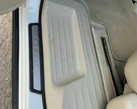Инфинити ЖХ 2012 в Кропивницком (Кировограде) на Automoto.ua Белый Инфинити ЖХ, объемом двигателя 3.5 л и пробегом 213 тыс. км за 10500 $, фото 11 на Automoto.ua