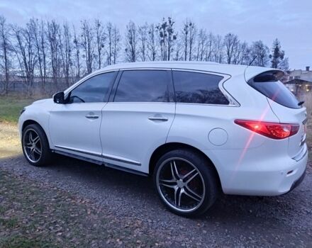 Білий Інфініті ЖХ, об'ємом двигуна 3.5 л та пробігом 225 тис. км за 13700 $, фото 8 на Automoto.ua