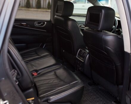 Серый Инфинити ЖХ, объемом двигателя 0 л и пробегом 187 тыс. км за 15000 $, фото 8 на Automoto.ua