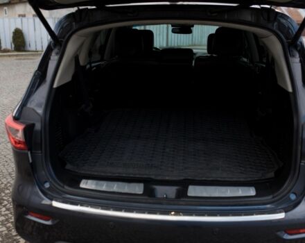 Серый Инфинити ЖХ, объемом двигателя 0 л и пробегом 187 тыс. км за 15000 $, фото 7 на Automoto.ua