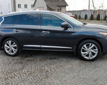 Серый Инфинити ЖХ, объемом двигателя 0 л и пробегом 187 тыс. км за 15000 $, фото 4 на Automoto.ua