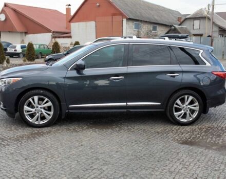 Серый Инфинити ЖХ, объемом двигателя 0 л и пробегом 187 тыс. км за 15000 $, фото 1 на Automoto.ua