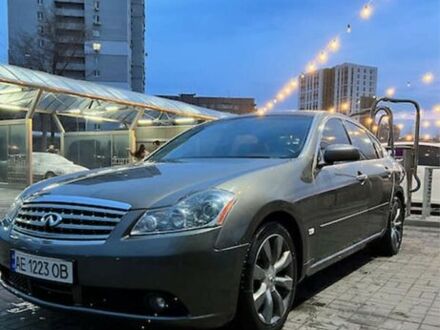 Серый Инфинити М, объемом двигателя 4.5 л и пробегом 270 тыс. км за 5500 $, фото 1 на Automoto.ua