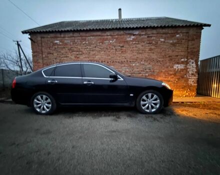 Черный Инфинити M35, объемом двигателя 3.5 л и пробегом 221 тыс. км за 4500 $, фото 1 на Automoto.ua