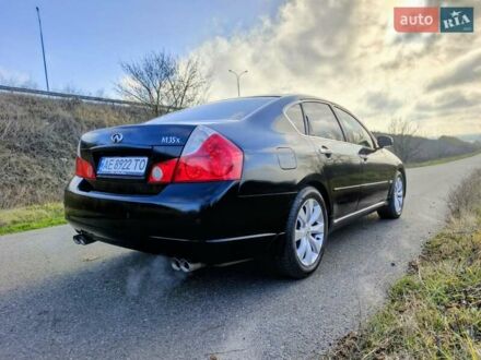 Чорний Інфініті M35, об'ємом двигуна 3.5 л та пробігом 221 тис. км за 4850 $, фото 1 на Automoto.ua