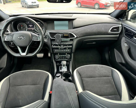 Білий Інфініті Q30, об'ємом двигуна 2.2 л та пробігом 94 тис. км за 19500 $, фото 18 на Automoto.ua
