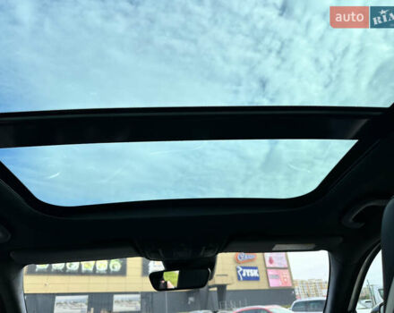 Білий Інфініті Q30, об'ємом двигуна 2.2 л та пробігом 94 тис. км за 19500 $, фото 23 на Automoto.ua