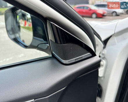 Білий Інфініті Q30, об'ємом двигуна 2.2 л та пробігом 94 тис. км за 19500 $, фото 27 на Automoto.ua