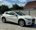 Белый Инфинити Q30, объемом двигателя 1.6 л и пробегом 111 тыс. км за 17300 $, фото 8 на Automoto.ua
