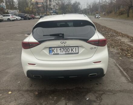 Білий Інфініті Q30, об'ємом двигуна 2 л та пробігом 102 тис. км за 13800 $, фото 1 на Automoto.ua