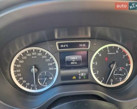 Бежевый Инфинити Q30, объемом двигателя 1.99 л и пробегом 35 тыс. км за 21000 $, фото 16 на Automoto.ua