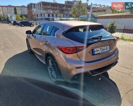 Бежевый Инфинити Q30, объемом двигателя 1.99 л и пробегом 35 тыс. км за 21000 $, фото 2 на Automoto.ua