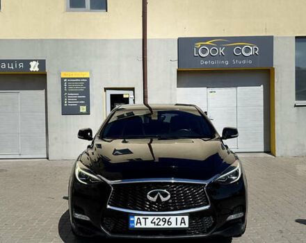 Черный Инфинити Q30, объемом двигателя 1.99 л и пробегом 155 тыс. км за 15400 $, фото 2 на Automoto.ua