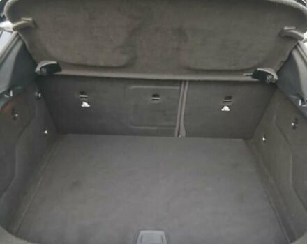 Черный Инфинити Q30, объемом двигателя 1.46 л и пробегом 141 тыс. км за 16950 $, фото 19 на Automoto.ua