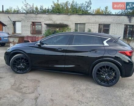 Черный Инфинити Q30, объемом двигателя 1.46 л и пробегом 141 тыс. км за 16950 $, фото 11 на Automoto.ua