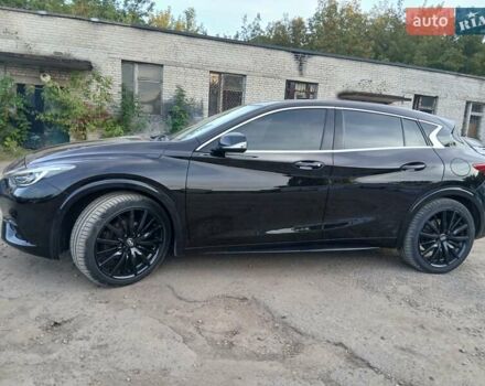 Черный Инфинити Q30, объемом двигателя 1.46 л и пробегом 141 тыс. км за 16950 $, фото 9 на Automoto.ua