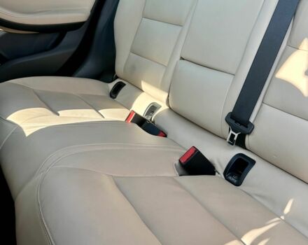 Коричневый Инфинити Q30, объемом двигателя 1.6 л и пробегом 87 тыс. км за 21400 $, фото 10 на Automoto.ua