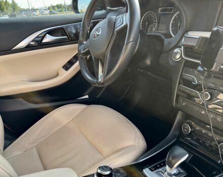 Коричневый Инфинити Q30, объемом двигателя 1.6 л и пробегом 87 тыс. км за 21400 $, фото 8 на Automoto.ua