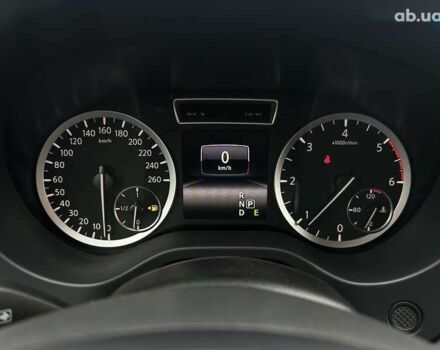 Инфинити Q30, объемом двигателя 1.5 л и пробегом 174 тыс. км за 18500 $, фото 13 на Automoto.ua