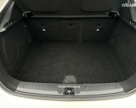 Инфинити Q30, объемом двигателя 1.5 л и пробегом 174 тыс. км за 18500 $, фото 10 на Automoto.ua