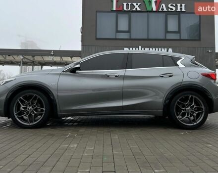 Інфініті Q30, об'ємом двигуна 2 л та пробігом 56 тис. км за 15000 $, фото 9 на Automoto.ua