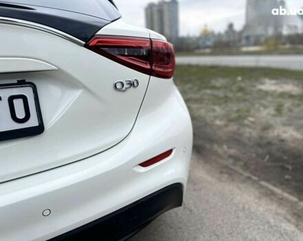 Инфинити Q30, объемом двигателя 1.5 л и пробегом 174 тыс. км за 18500 $, фото 23 на Automoto.ua