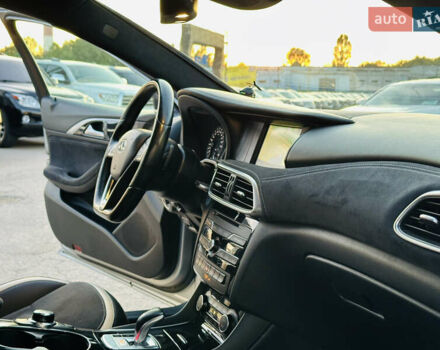 Серый Инфинити Q30, объемом двигателя 2.14 л и пробегом 75 тыс. км за 21200 $, фото 23 на Automoto.ua