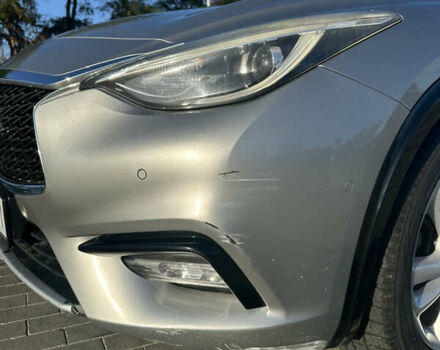 Серый Инфинити Q30, объемом двигателя 2.14 л и пробегом 200 тыс. км за 15200 $, фото 6 на Automoto.ua