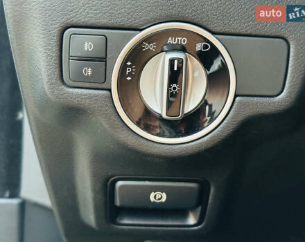 Серый Инфинити Q30, объемом двигателя 2.14 л и пробегом 75 тыс. км за 21200 $, фото 33 на Automoto.ua