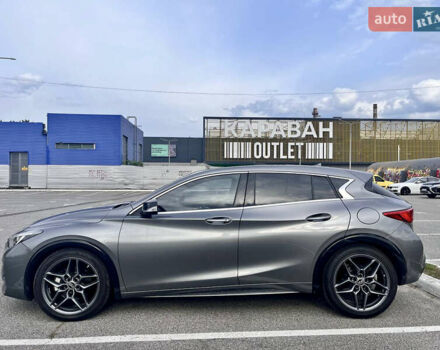 Серый Инфинити Q30, объемом двигателя 2.2 л и пробегом 82 тыс. км за 16500 $, фото 2 на Automoto.ua