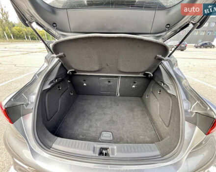 Серый Инфинити Q30, объемом двигателя 2.2 л и пробегом 82 тыс. км за 16500 $, фото 9 на Automoto.ua