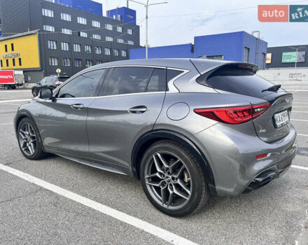 Серый Инфинити Q30, объемом двигателя 1.99 л и пробегом 77 тыс. км за 16900 $, фото 3 на Automoto.ua