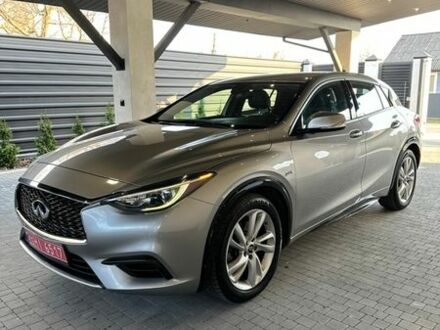 Серый Инфинити Q30, объемом двигателя 2 л и пробегом 234 тыс. км за 13500 $, фото 1 на Automoto.ua