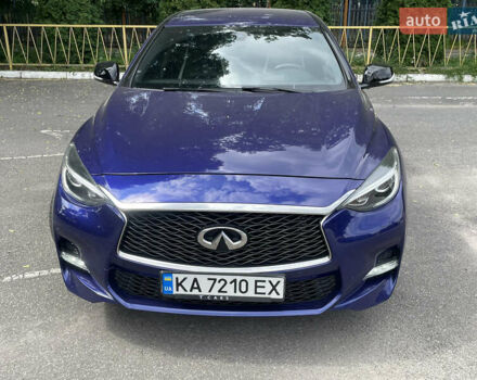 Синий Инфинити Q30, объемом двигателя 1.99 л и пробегом 131 тыс. км за 16900 $, фото 6 на Automoto.ua