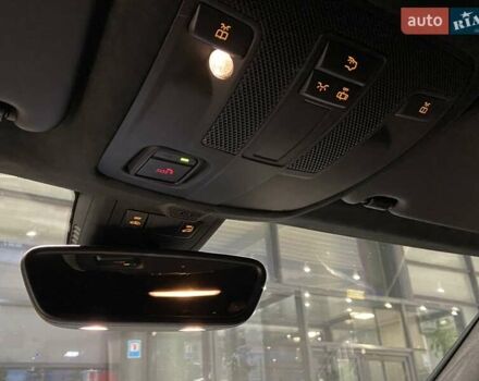 Синий Инфинити Q30, объемом двигателя 1.99 л и пробегом 131 тыс. км за 16499 $, фото 22 на Automoto.ua