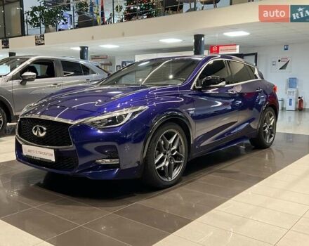 Синий Инфинити Q30, объемом двигателя 1.99 л и пробегом 131 тыс. км за 16499 $, фото 2 на Automoto.ua